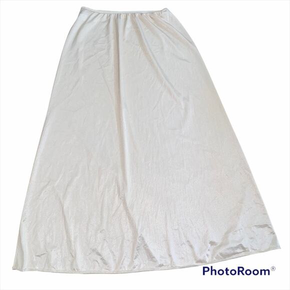 Vassarette Underneath it All Vintage elastic waist nude half slip size large - Picture 5 of 5